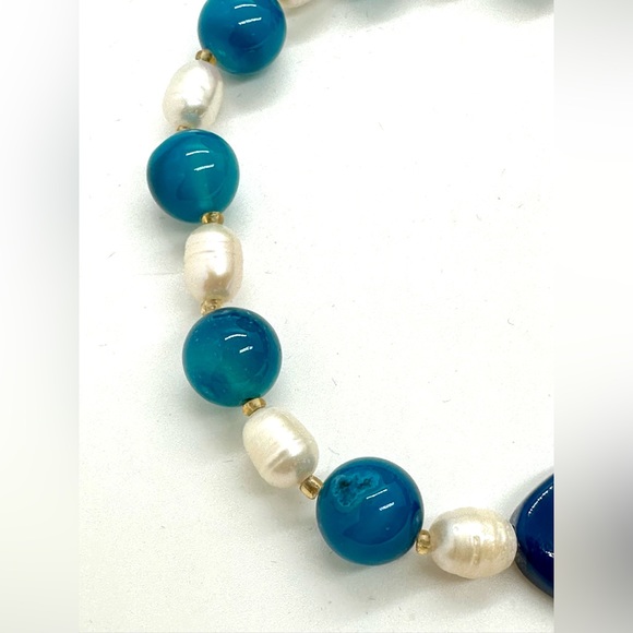 Vintage Pearl Blue Agate Necklace & Earrings - Picture 13 of 17